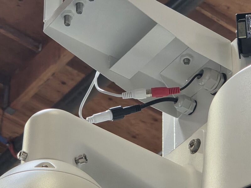 File:LumiGuardianPhysicalSetup50b.jpg